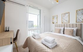 Rentplanet - Apartamenty Wiktoryn
